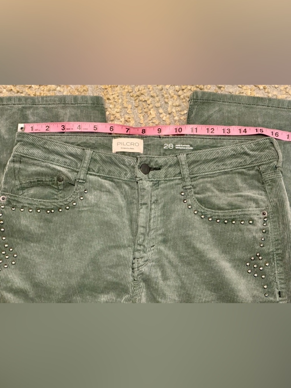 RARE ✨Anthro x Pilcro Essential Flare Mid-Rise Studded Corduroy Jeans ✨ NWOT 28 - Picture 13 of 15